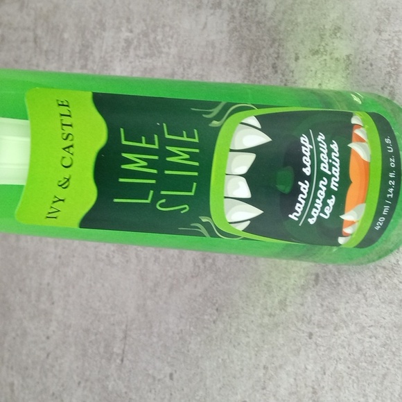 🍒 Halloween Ivy & Castle Lime Slime Hand Soap - Picture 2 of 3